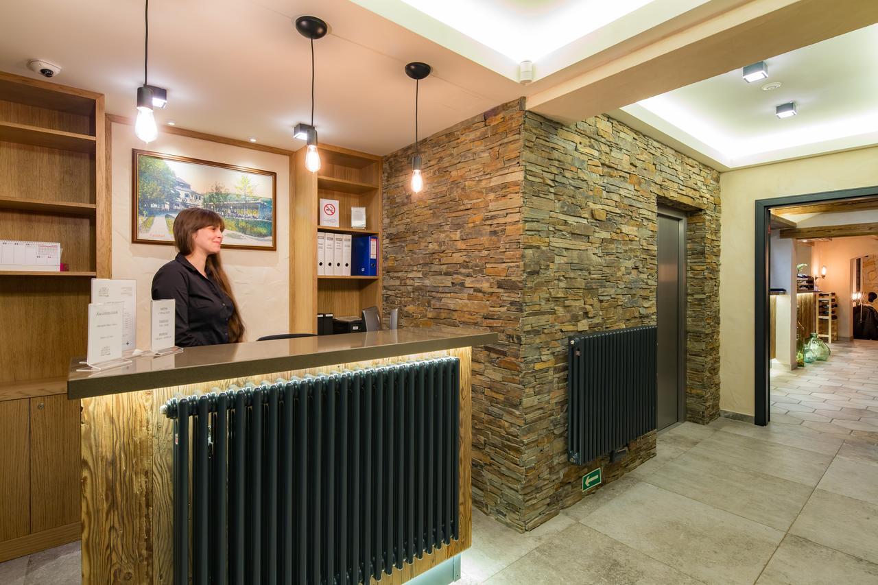 Hotel Male Versailles 카를로비바리 외부 사진