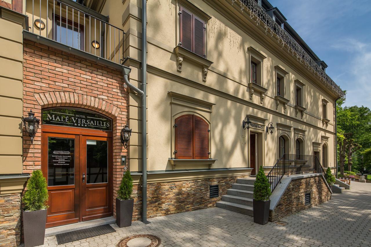 Hotel Male Versailles 카를로비바리 외부 사진
