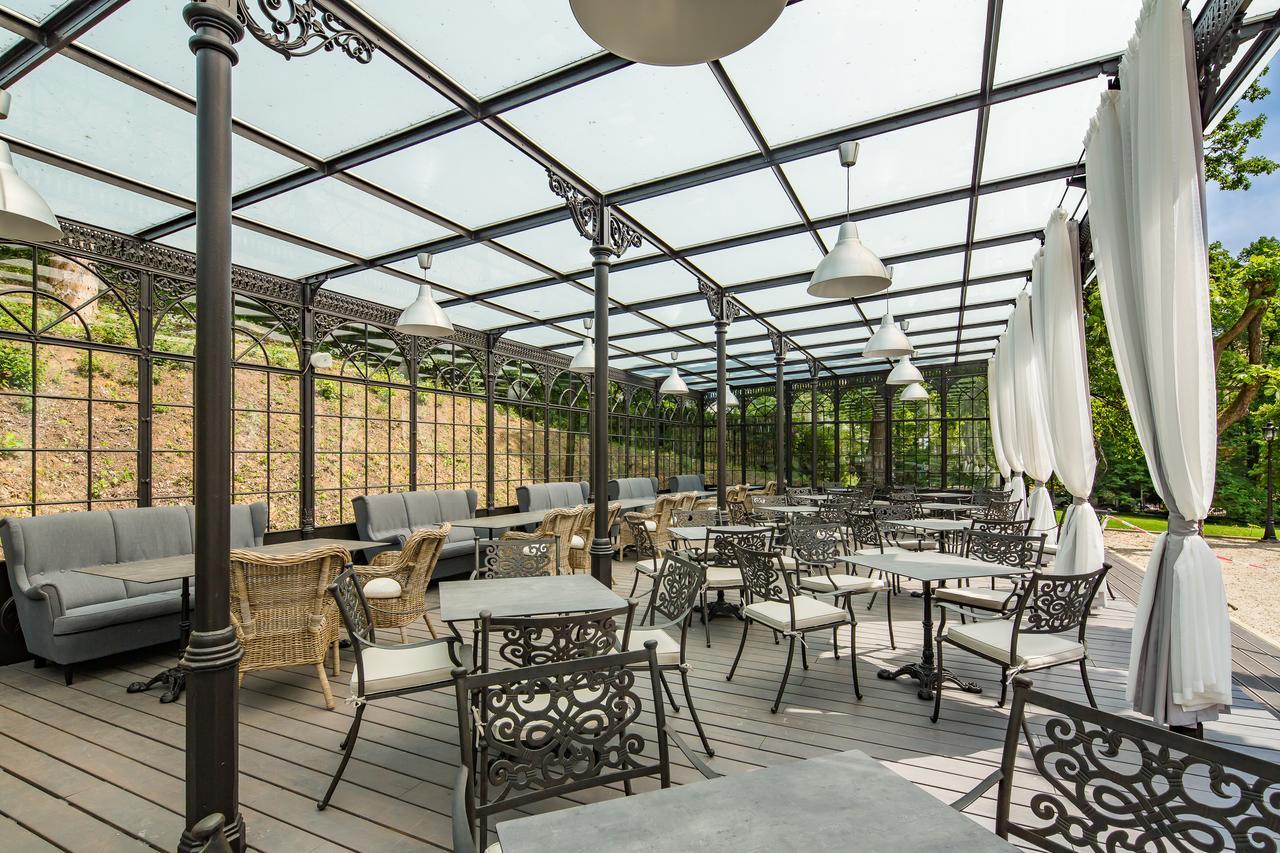 Hotel Male Versailles 카를로비바리 외부 사진